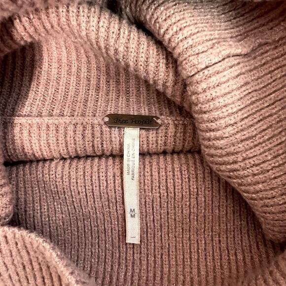 Free People Ribbed Knit Sweater Oversized Turtleneck Cream Women’s Medium - Picture 3 of 7